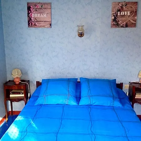 Bed & Breakfast D'hotes Et Chez Martine