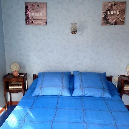 Bed & Breakfast D'hotes Et Chez Martine
